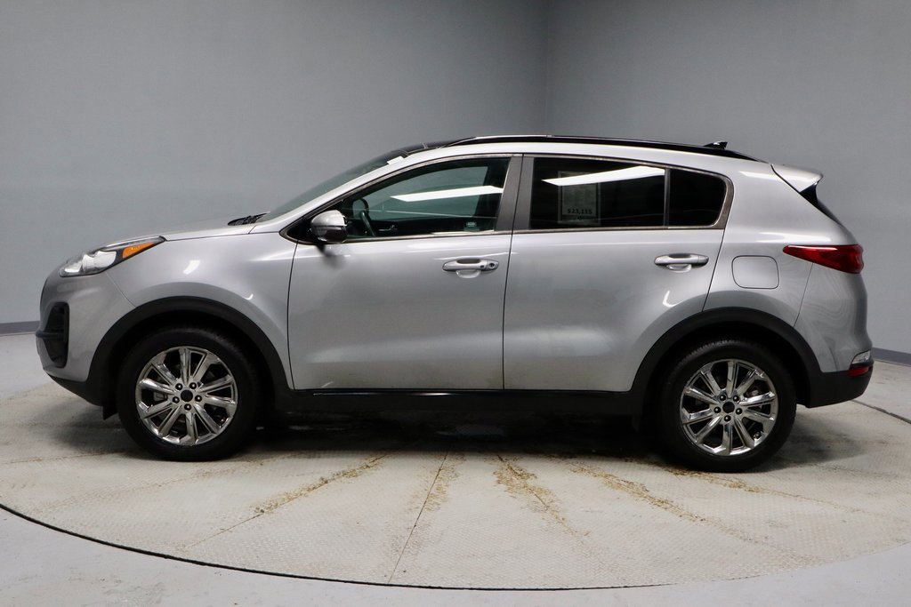 Used 2022 Kia Sportage Nightfall Edition w/ Nighfall AWD Premium Package image 2