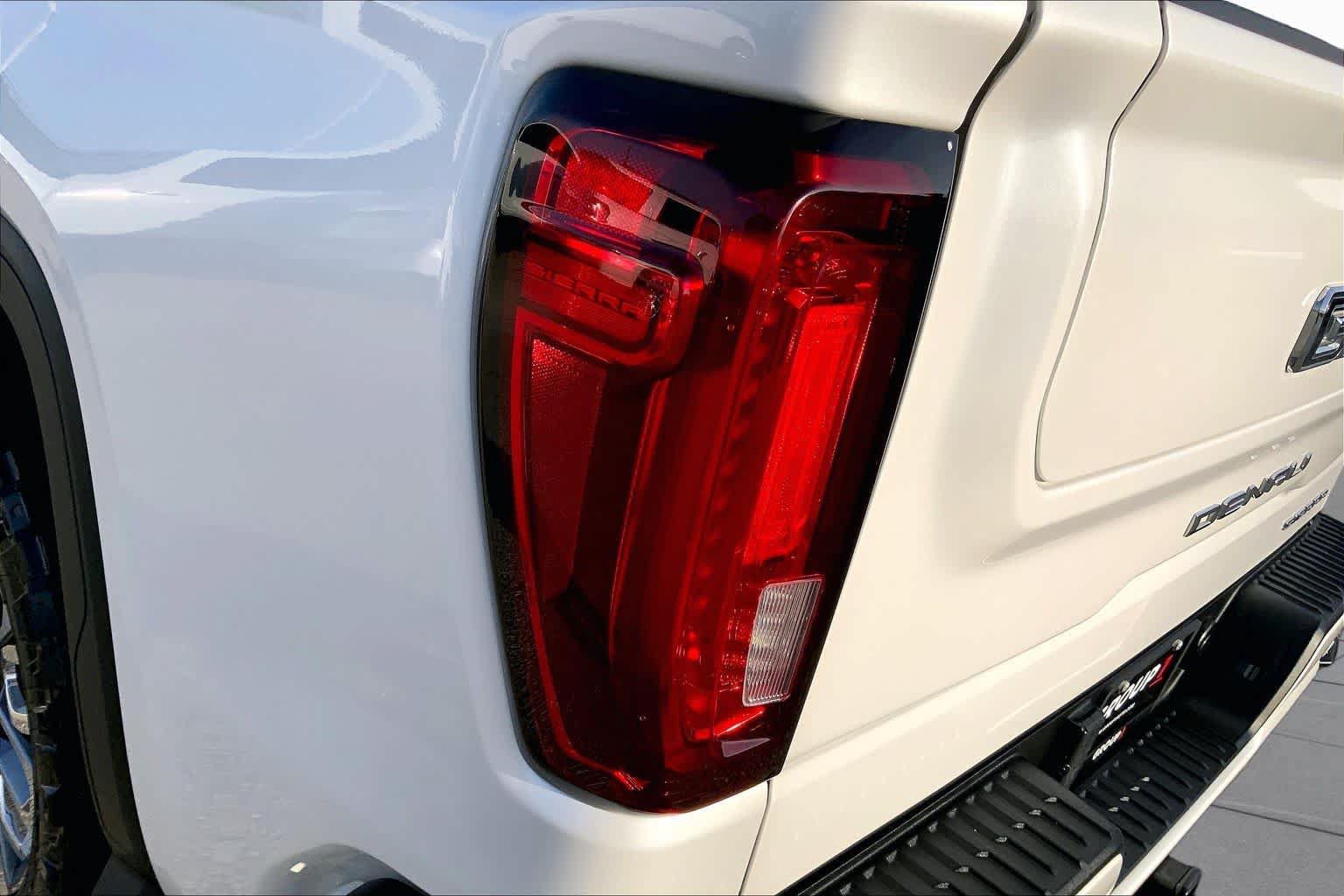 Used 2024 GMC Sierra 1500 Denali Ultimate w/ LPO, Utility Wall Package AWD/4WD image 29