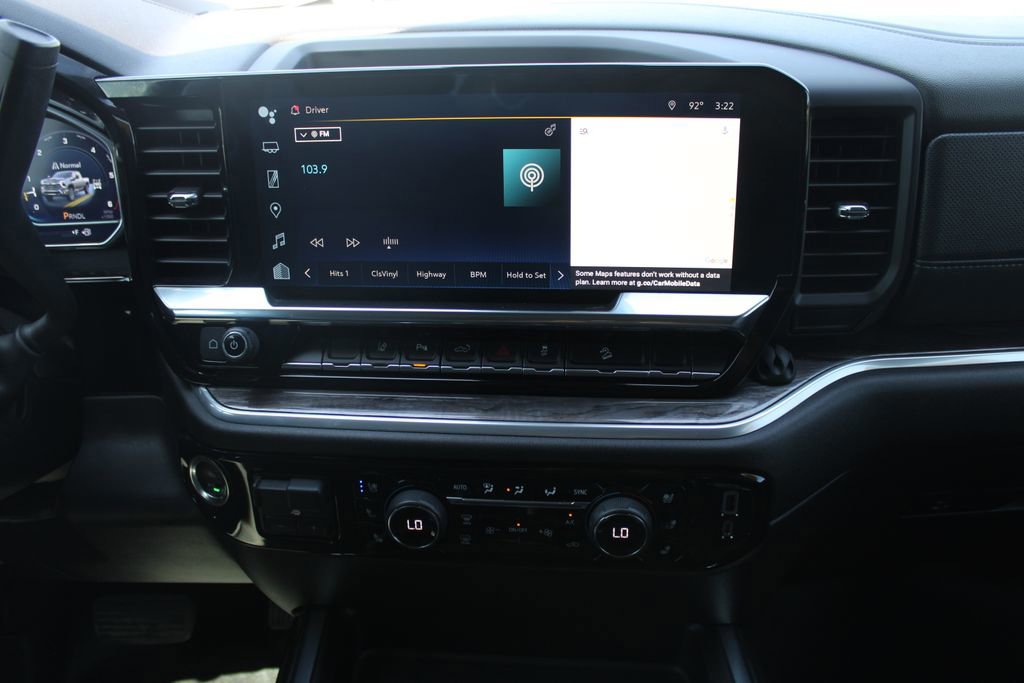 Used 2025 Chevrolet Silverado 2500 LTZ w/ LTZ Convenience Package image 13