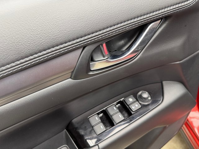 Used 2023 MAZDA CX-5 AWD 2.5 S w/ Preferred Package image 12