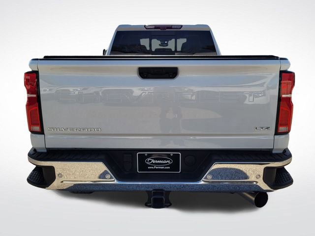 Used 2025 Chevrolet Silverado 2500 LTZ w/ LTZ Premium Package image 4