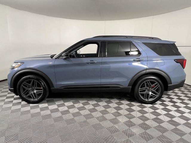 Certified 2026 Ford Explorer ST-Line w/ ST-Line Street Pack AWD/4WD image 8