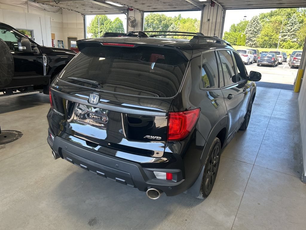 Used 2023 Honda Passport EX-L image 8