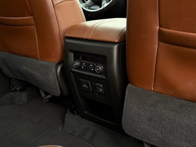 Used 2018 Chevrolet Traverse High Country image 25