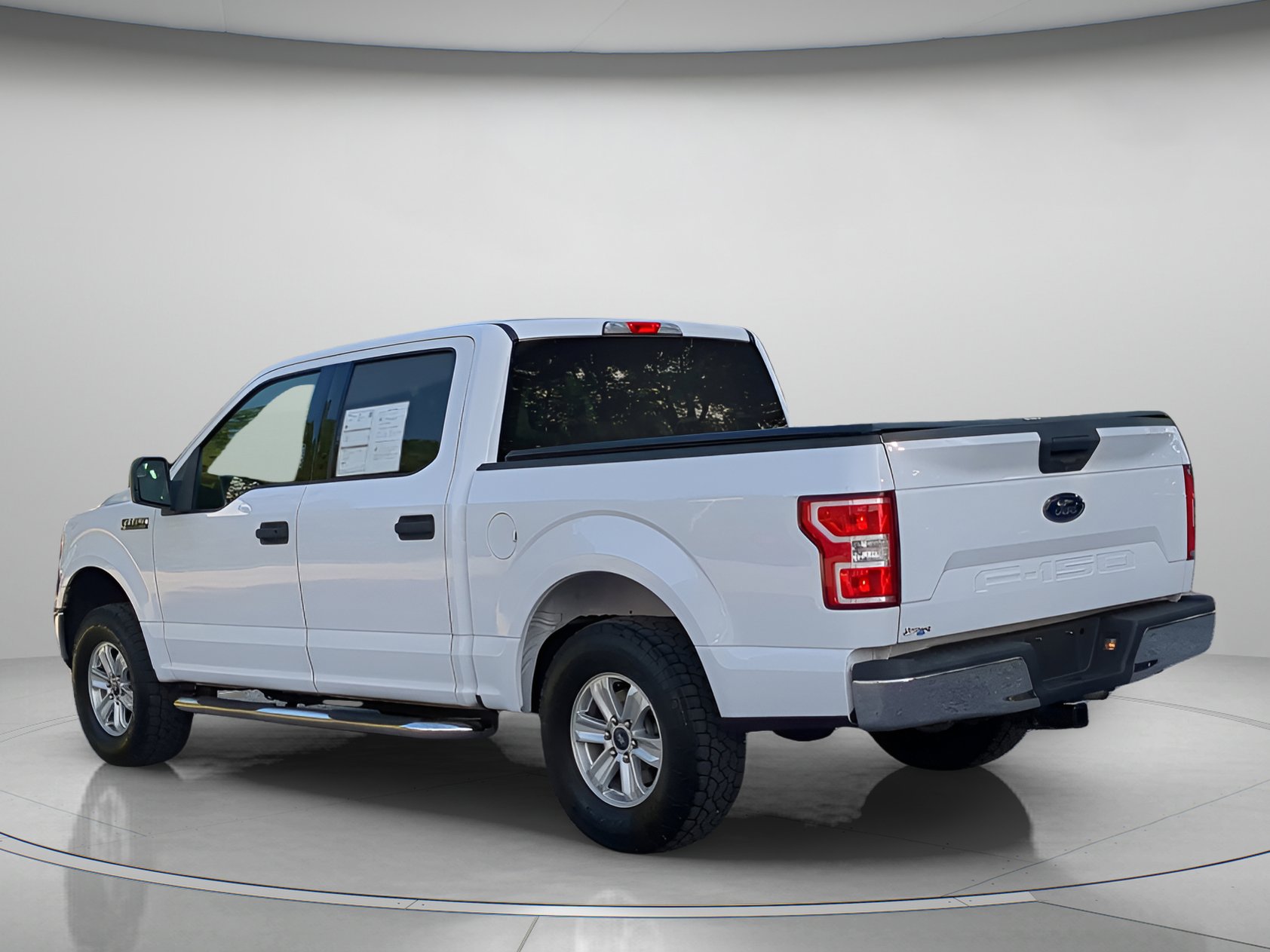 Certified 2018 Ford F150 XLT RWD image 42
