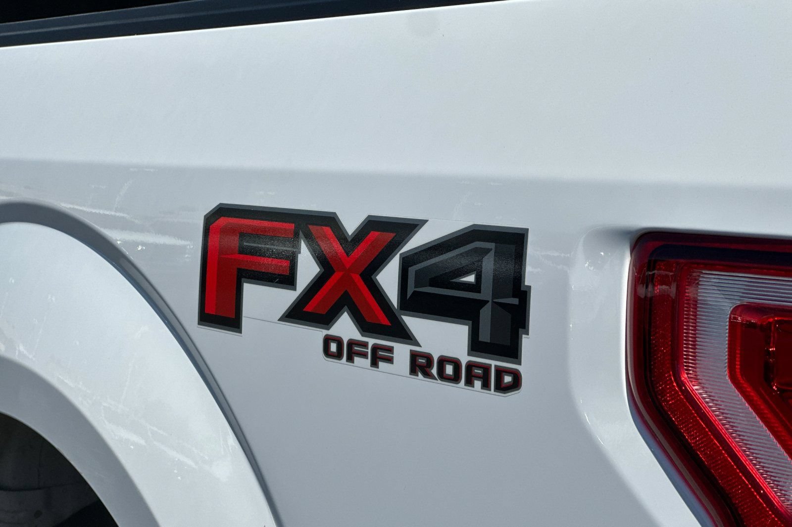 Certified 2019 Ford F150 XLT w/ Equipment Group 302A Luxury AWD/4WD image 30