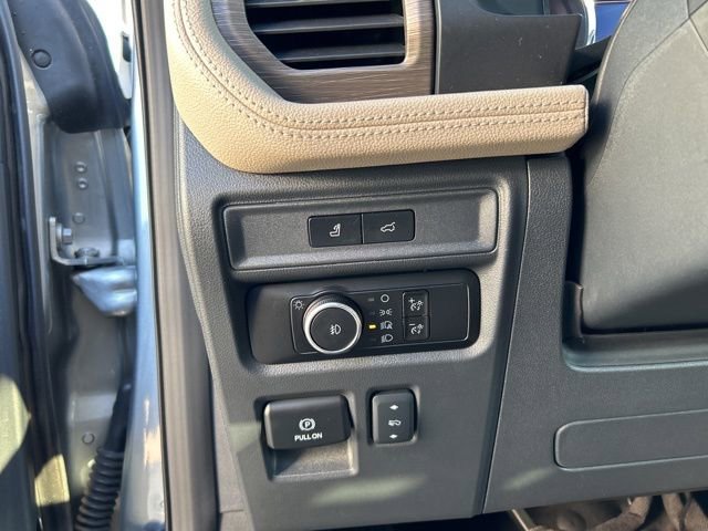 Certified 2024 Ford Expedition Limited AWD/4WD image 22