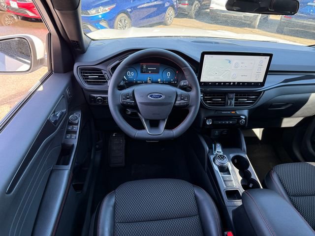 Certified 2023 Ford Escape ST-Line Select w/ Tech Pack #2 image 16