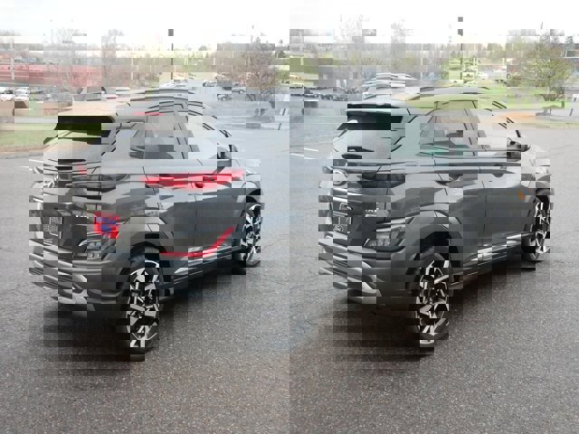Used 2023 Hyundai Kona Limited image 3