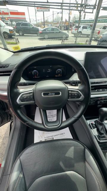 Used 2022 Jeep Compass Limited w/ Elite Group image 11