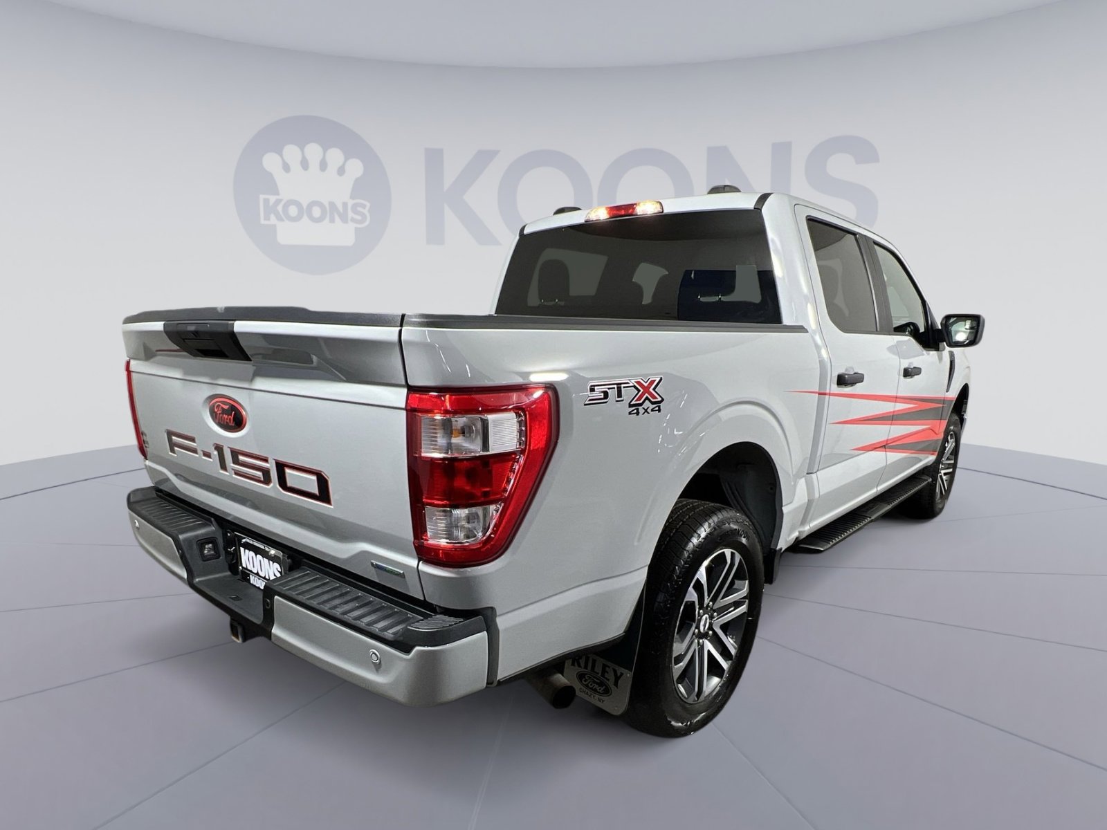 Certified 2023 Ford F150 XL w/ STX Appearance Package image 7