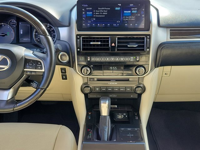 Used 2023 Lexus GX 460 Premium w/ Accessory Package image 20