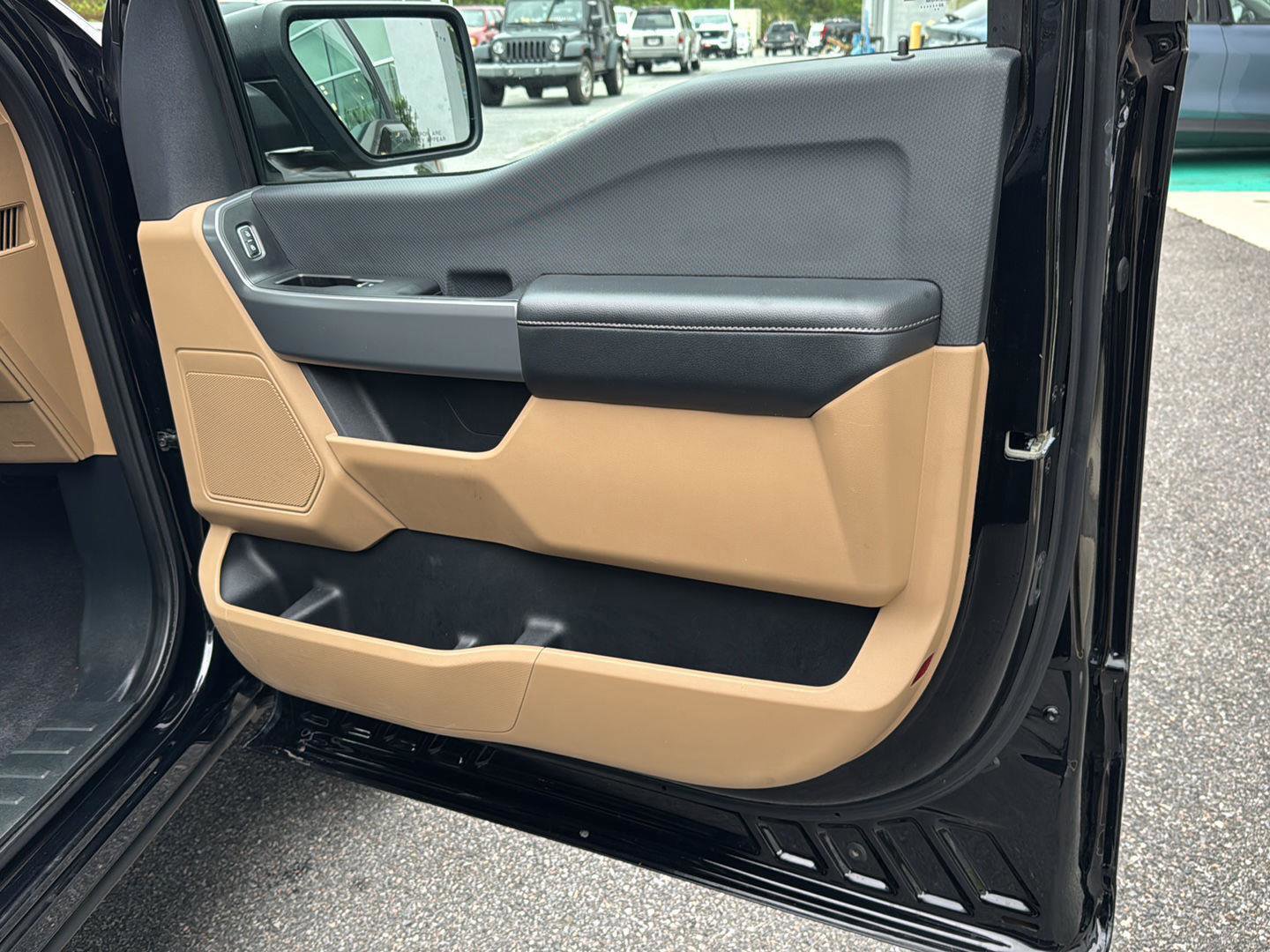 Certified 2023 Ford F150 XLT image 12