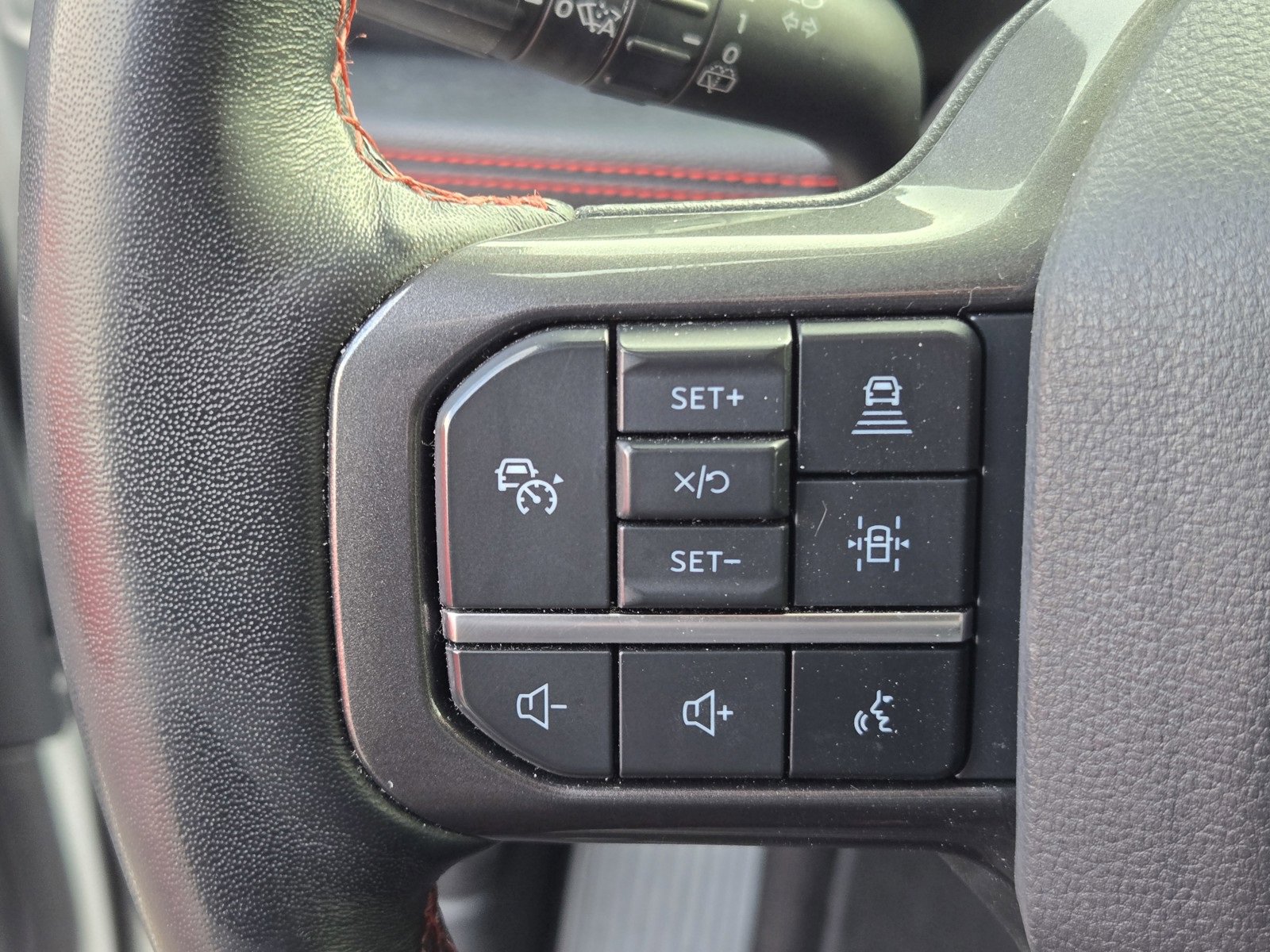 Certified 2023 Ford Expedition Limited image 27