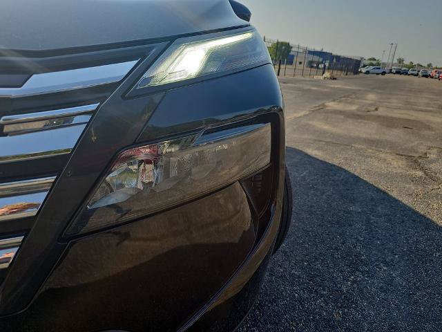 Used 2024 Nissan Rogue SV AWD/4WD image 30