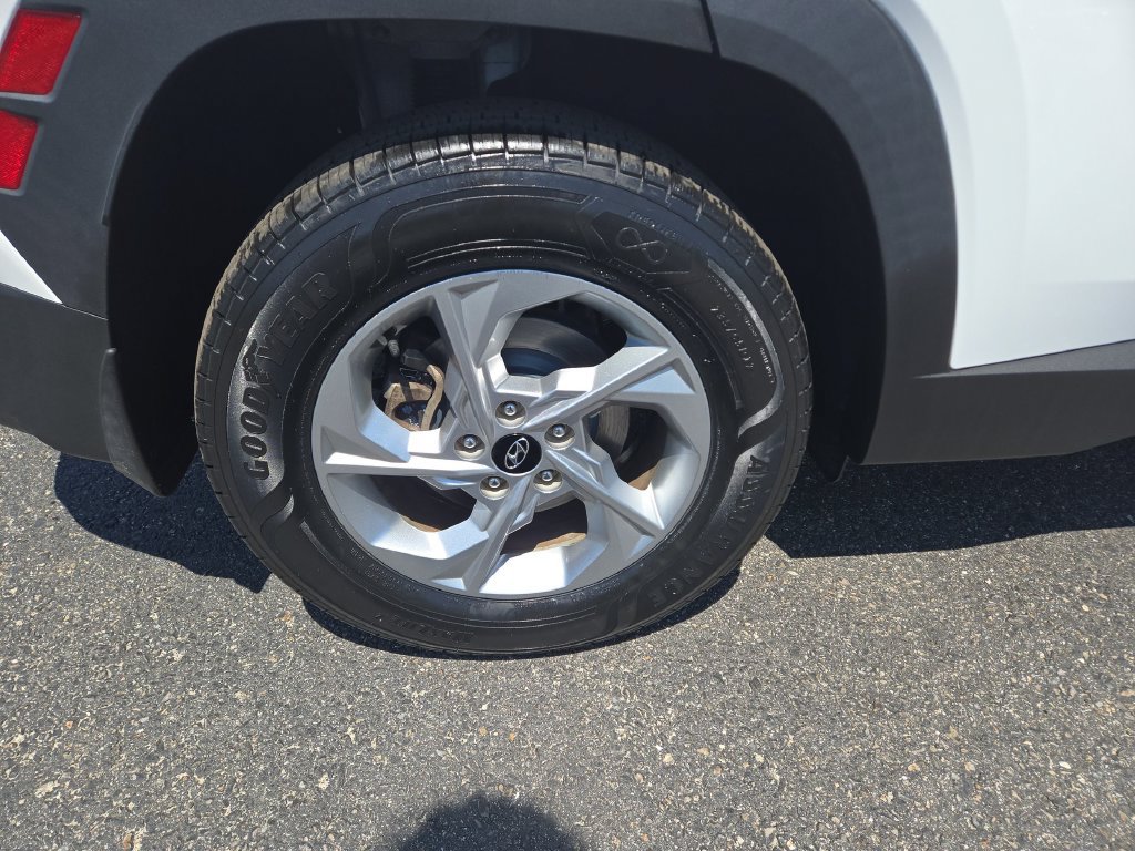 Used 2023 Hyundai Tucson SEL AWD/4WD image 2