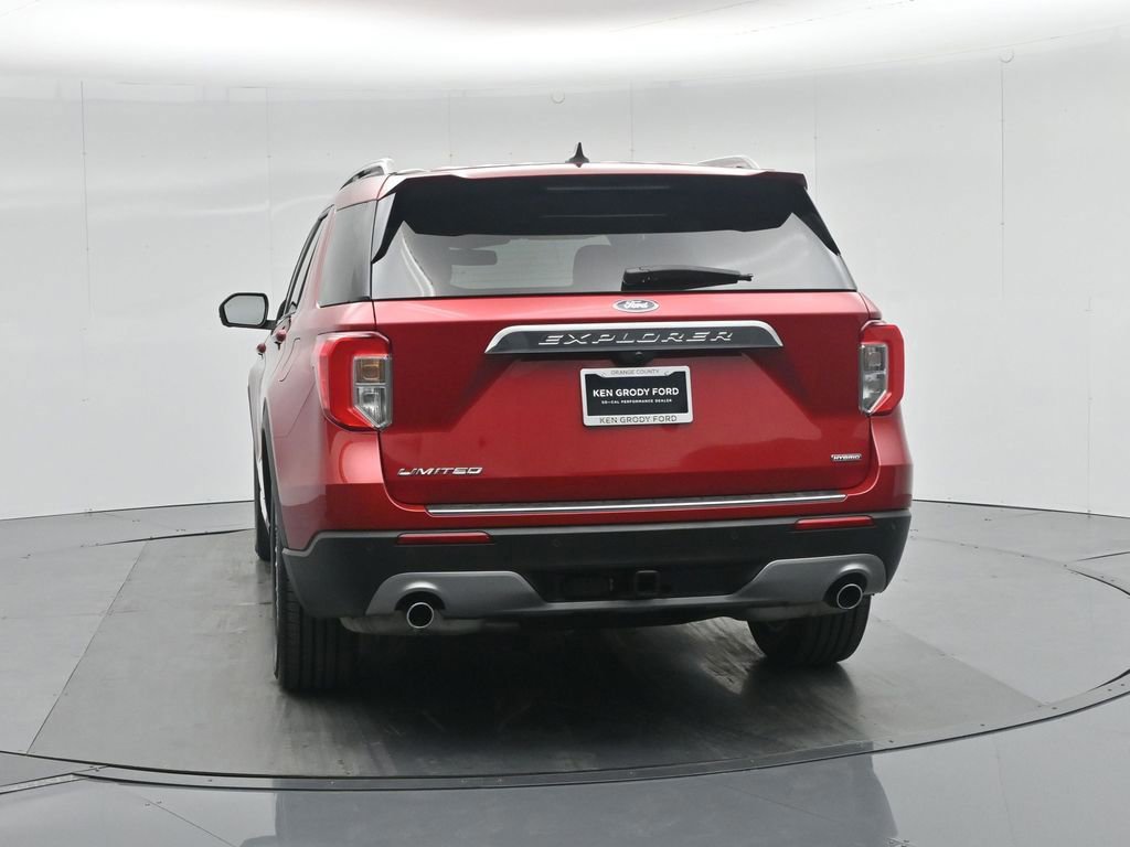 Certified 2023 Ford Explorer Limited w/ Hybrid Equipment Group 310A image 16