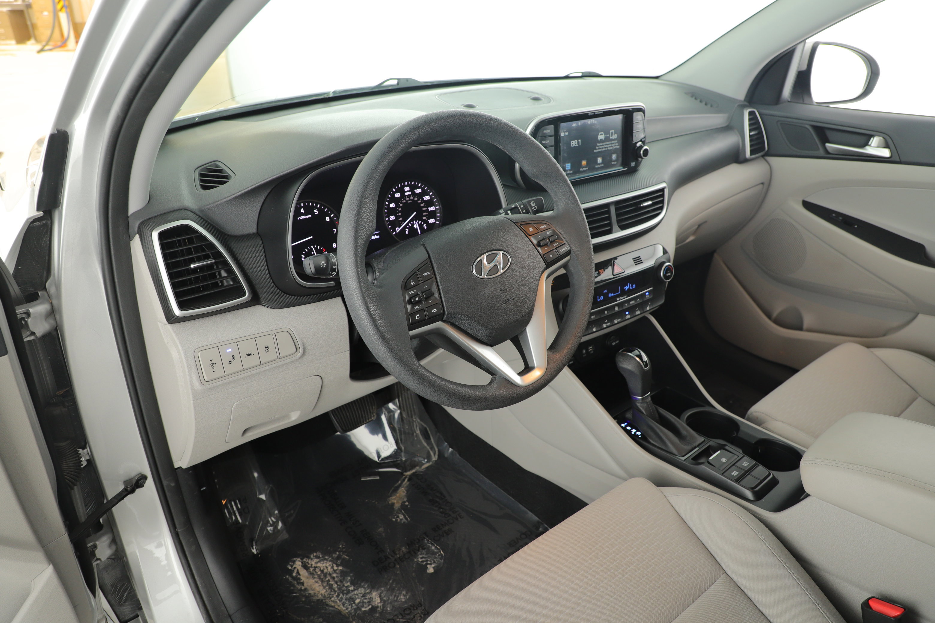 Used 2021 Hyundai Tucson SEL image 4