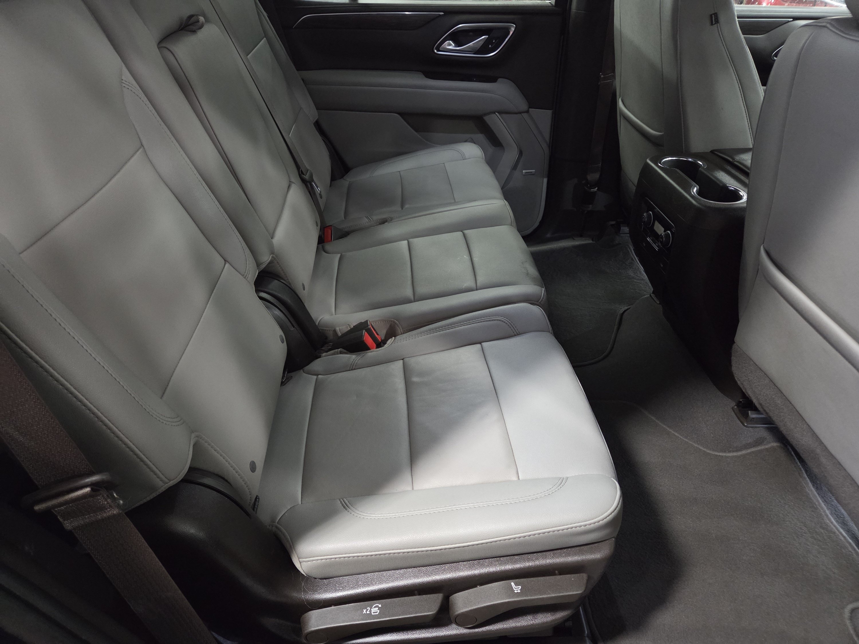 Used 2023 Chevrolet Tahoe LT AWD/4WD image 31