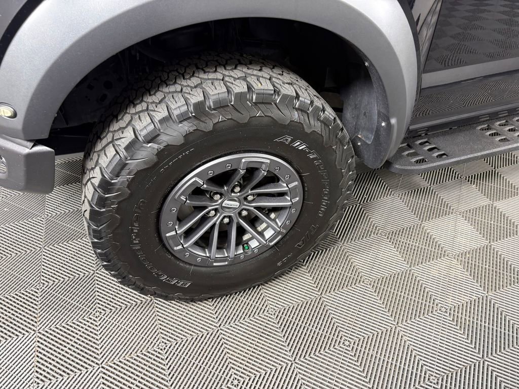 Certified 2019 Ford F150 Raptor w/ Equipment Group 802A Luxury AWD/4WD image 9