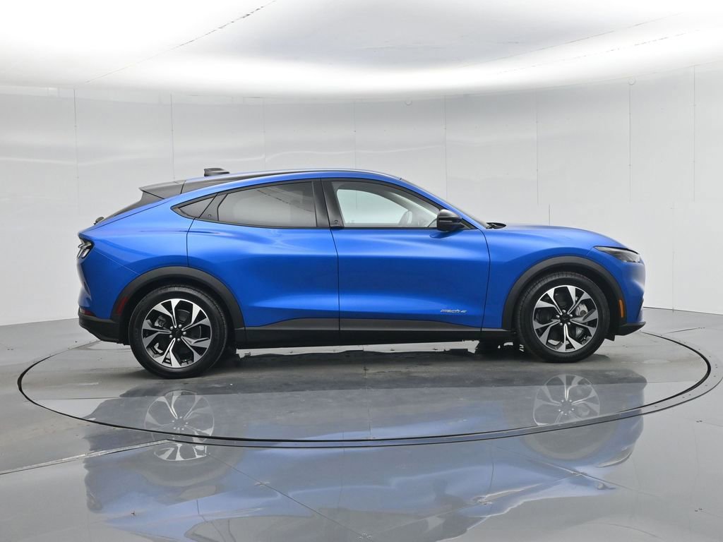 Certified 2025 Ford Mustang Mach-E Select w/ Comfort Package Lite image 11