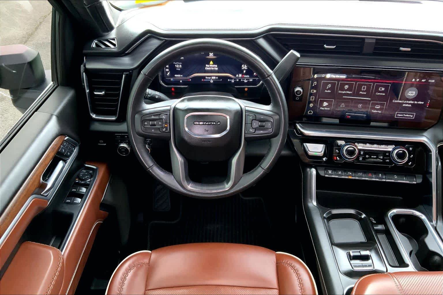 Used 2025 GMC Sierra 2500 Denali Ultimate AWD/4WD image 6