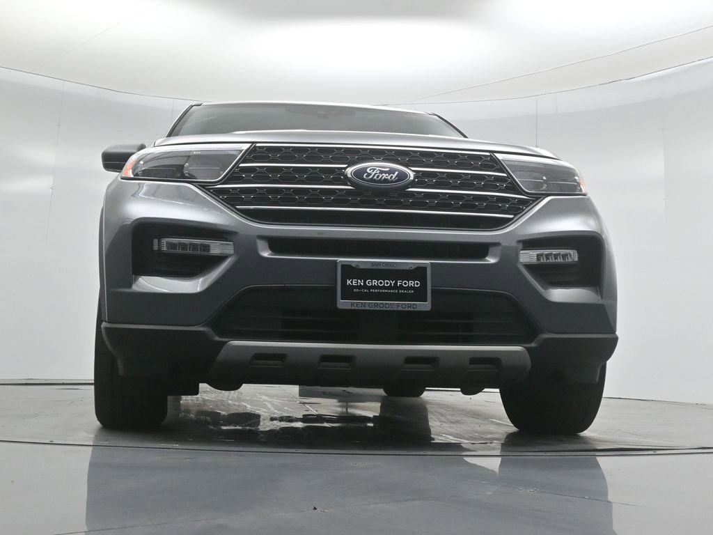 Certified 2023 Ford Explorer XLT w/ Equipment Group 202A image 50