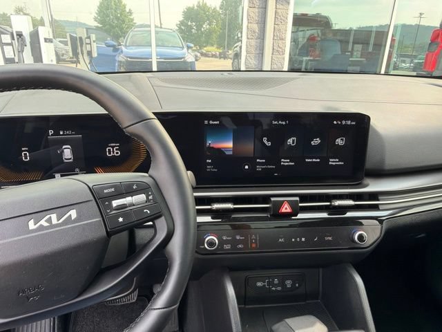 Used 2026 Kia Sportage EX w/ EX Panorama Roof Package FWD image 18