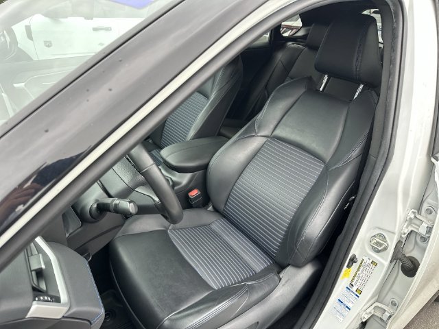 Used 2019 Toyota RAV4 XSE w/ XSE Weather Package AWD/4WD image 12