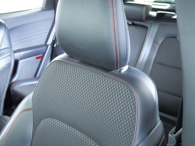 Certified 2025 Ford Escape ST-Line AWD/4WD image 20