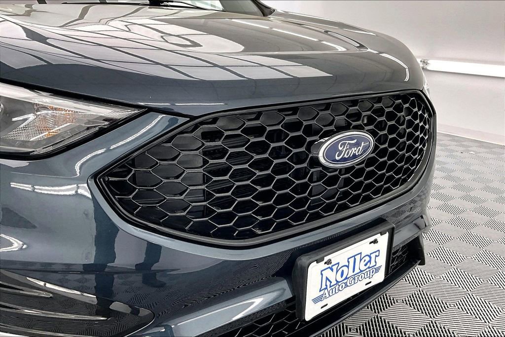 Certified 2023 Ford Edge ST-Line AWD/4WD image 28
