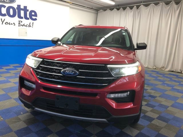 Certified 2021 Ford Explorer XLT w/ Equipment Group 202A image 6
