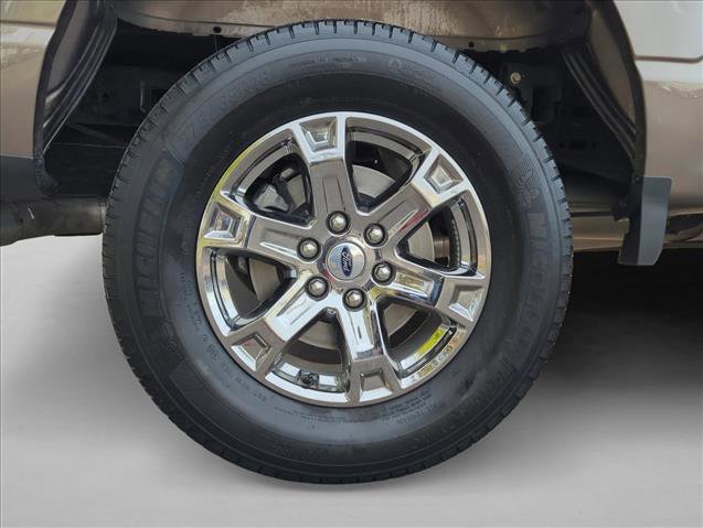 Certified 2022 Ford F150 XLT w/ Equipment Group 302A High image 24