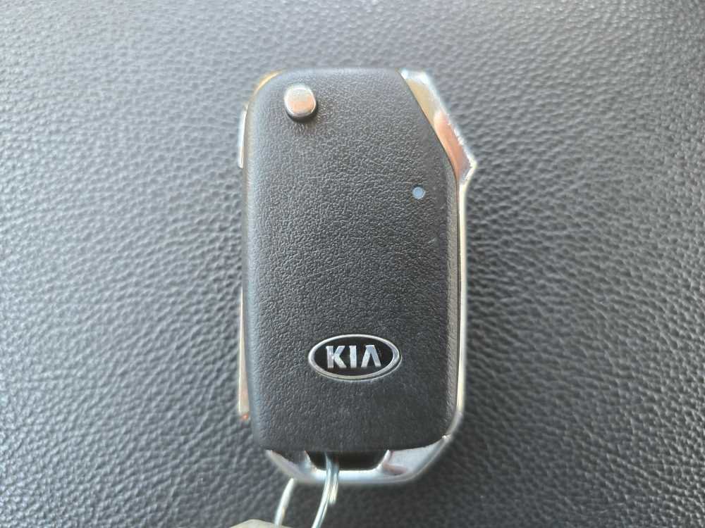 Used 2019 Kia Forte LXS FWD image 21