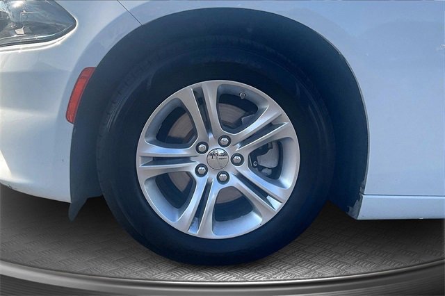 Used 2023 Dodge Charger SXT image 11