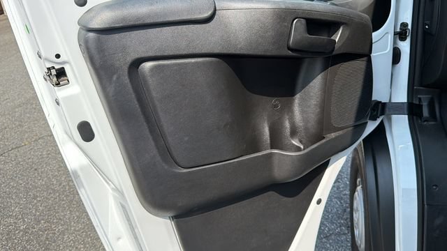 Used 2025 RAM ProMaster 2500 w/ U-Haul Equipment Group FWD image 10