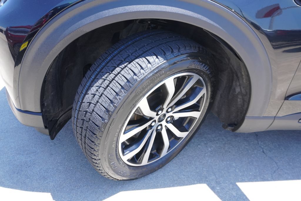 Certified 2023 Ford Explorer ST-Line w/ Class IV Trailer Tow Package RWD image 31