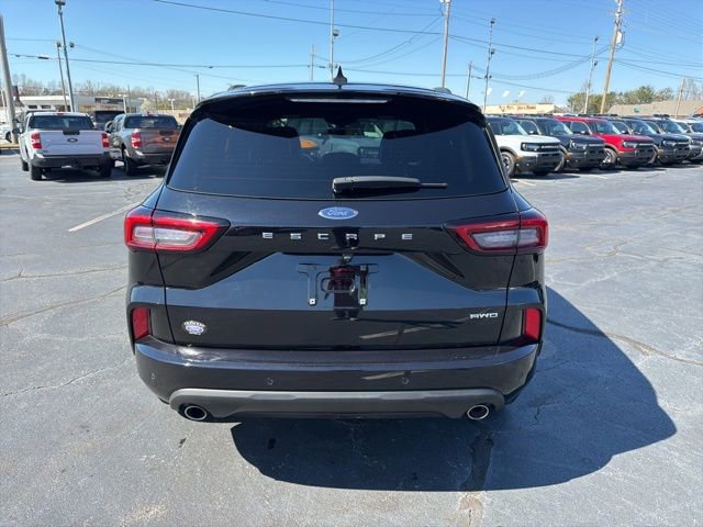 Certified 2023 Ford Escape ST-Line Select w/ Tech Pack #2 image 6