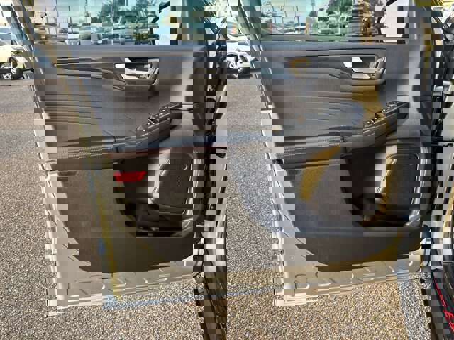 Certified 2023 Ford Escape ST-Line w/ Tech Pack #1 image 8