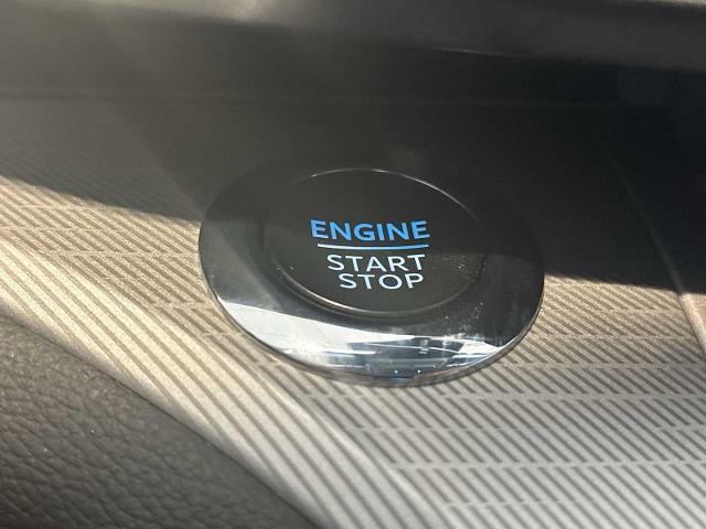 Certified 2023 Ford Explorer XLT w/ Equipment Group 202A AWD/4WD image 21