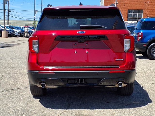 Certified 2024 Ford Explorer ST-Line w/ Class IV Trailer Tow Package AWD/4WD image 26