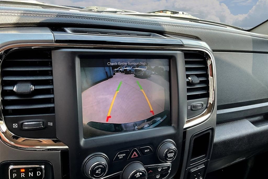 Used 2017 RAM 1500 Sport RWD image 17