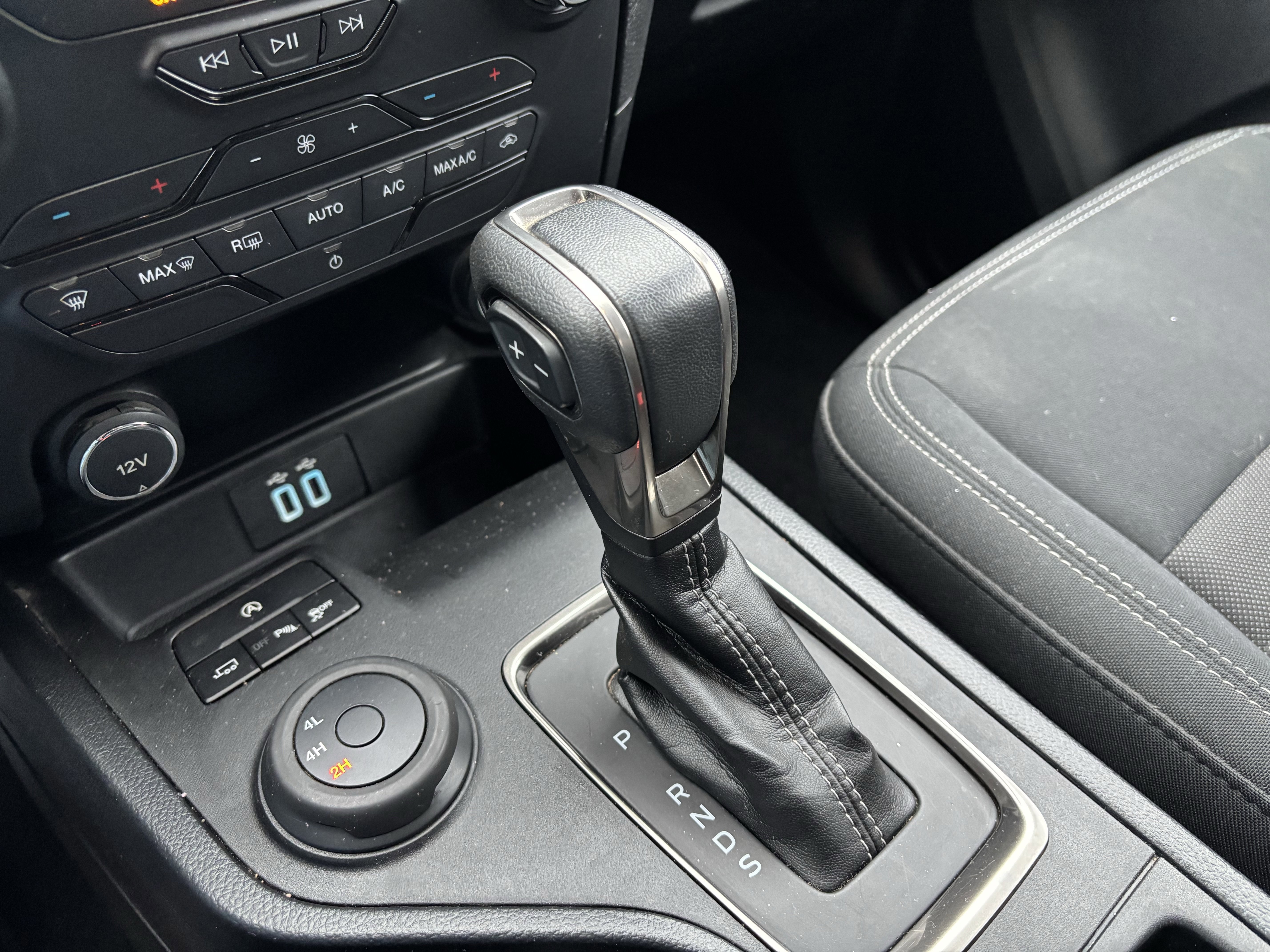 Certified 2020 Ford Ranger XLT w/ Equipment Group 301A Mid image 22