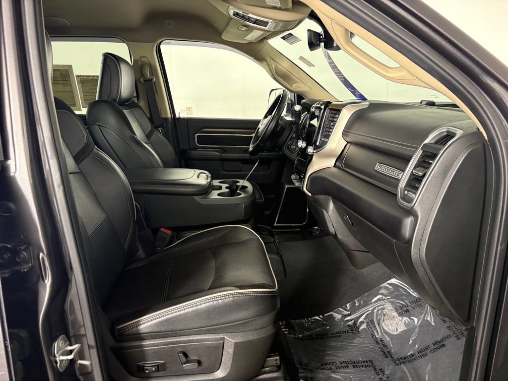 Used 2022 RAM 2500 Laramie AWD/4WD image 34