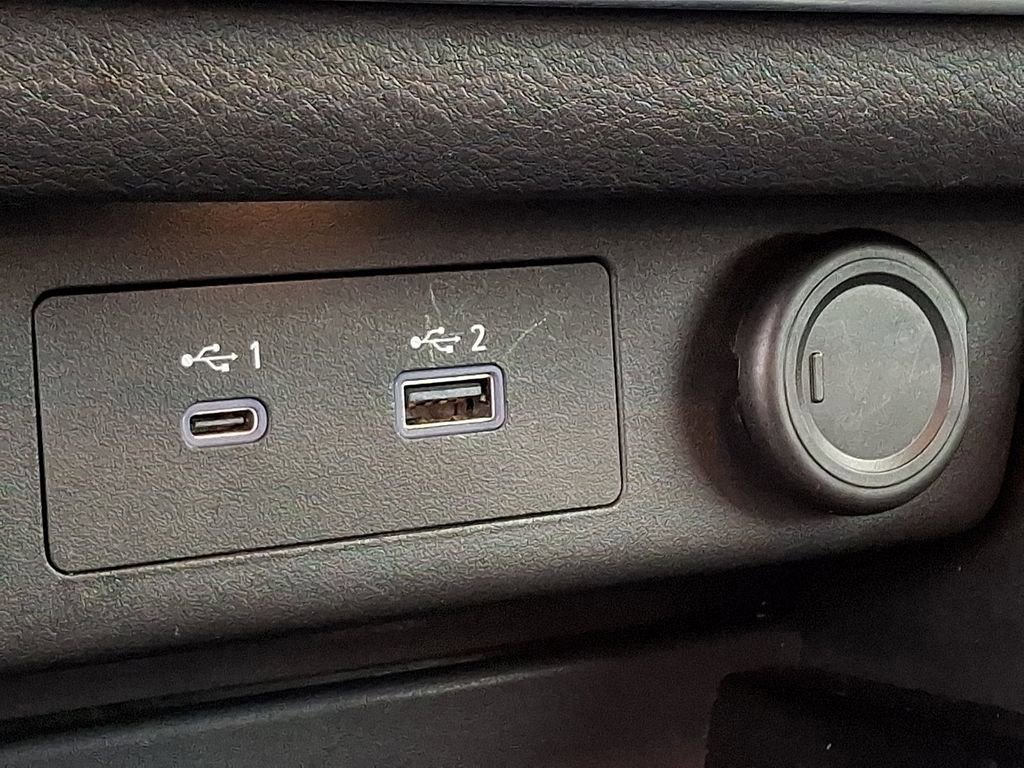 Used 2022 Nissan Rogue SV image 24