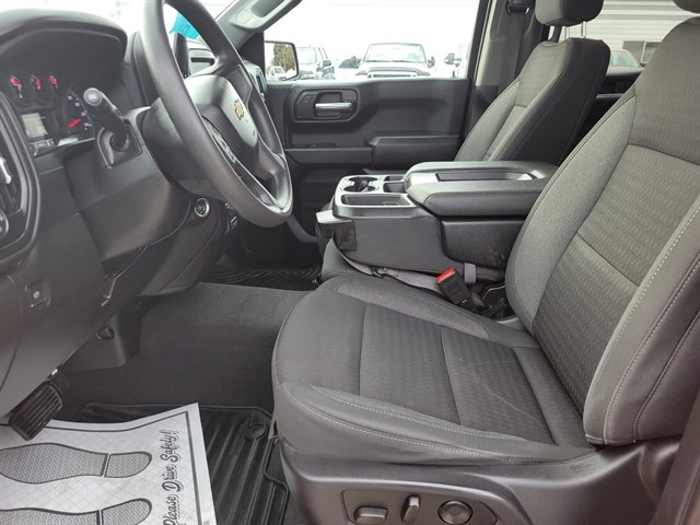 Used 2023 Chevrolet Silverado 1500 Custom AWD/4WD image 11