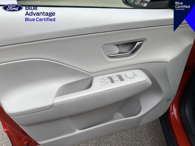 Used 2024 Hyundai Kona Limited FWD image 14