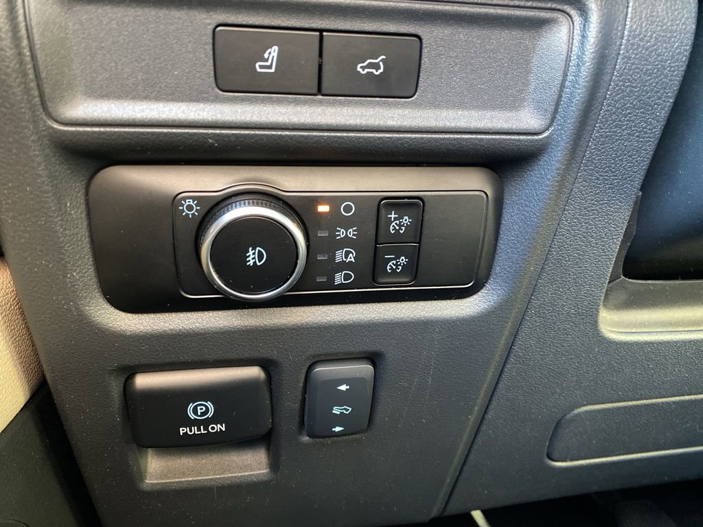 Certified 2024 Ford Expedition Max Limited image 33