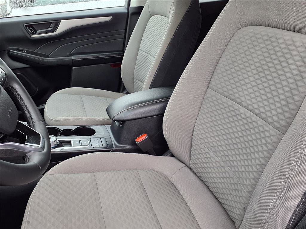 Certified 2022 Ford Escape SE w/ Cold Weather Package image 6