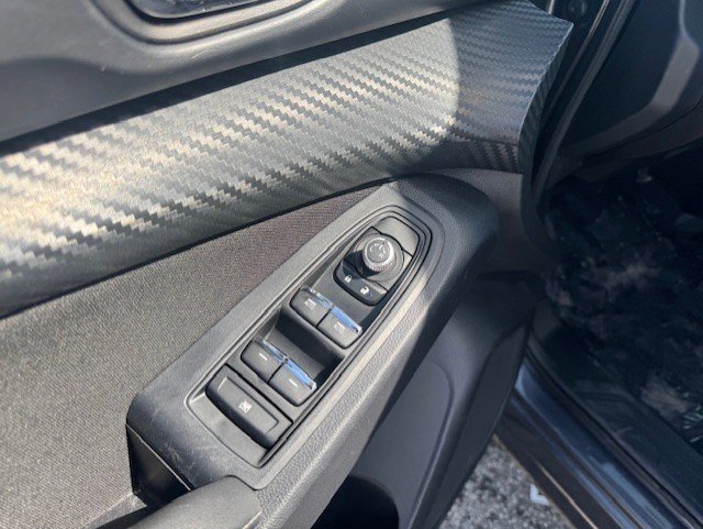 Used 2023 Subaru Ascent Premium w/ Convenience Package image 12